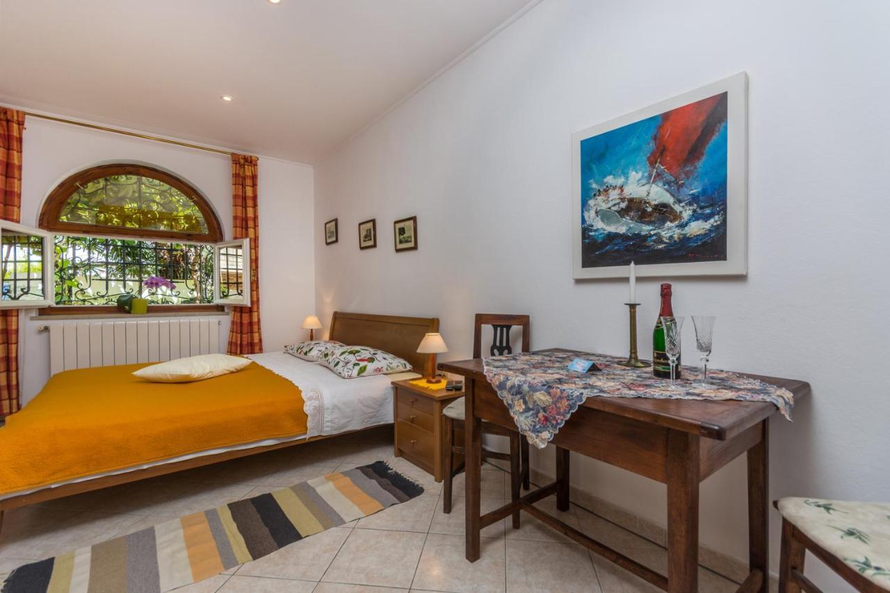 Gostinjska kuća Casa Nova 3*